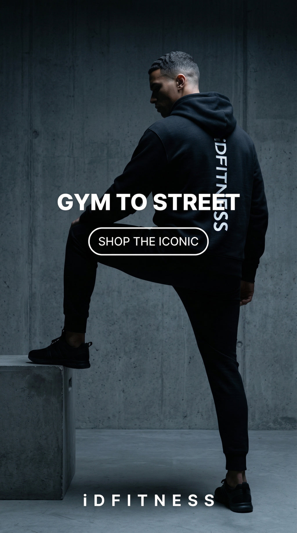 iDFITNESS Iconic Line Hoodie - Black